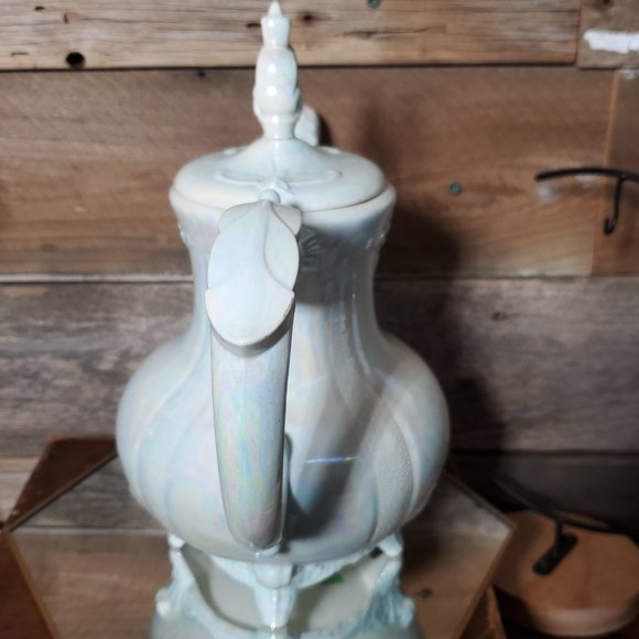 Loma of Arizona 1960's Footed Coffee/Hot Cocoa Pot - Server - Irridescent White - Picture 12 of 13